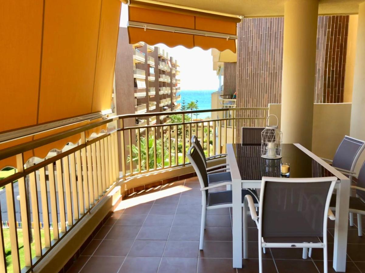 Frente A La Playa Fuengirola Dona Sofia E Apartment Exterior photo